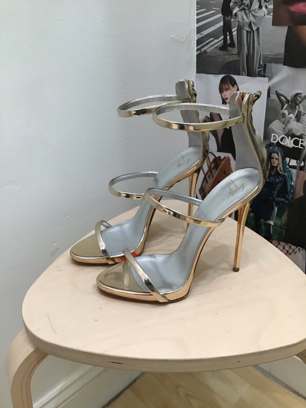 Giuseppe Zanotti Metallic Gold Strappy High Heel Sandals - Picture 5 of 6
